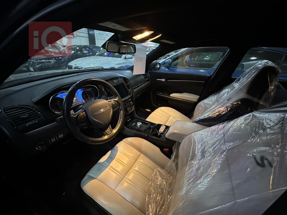 Chrysler 300